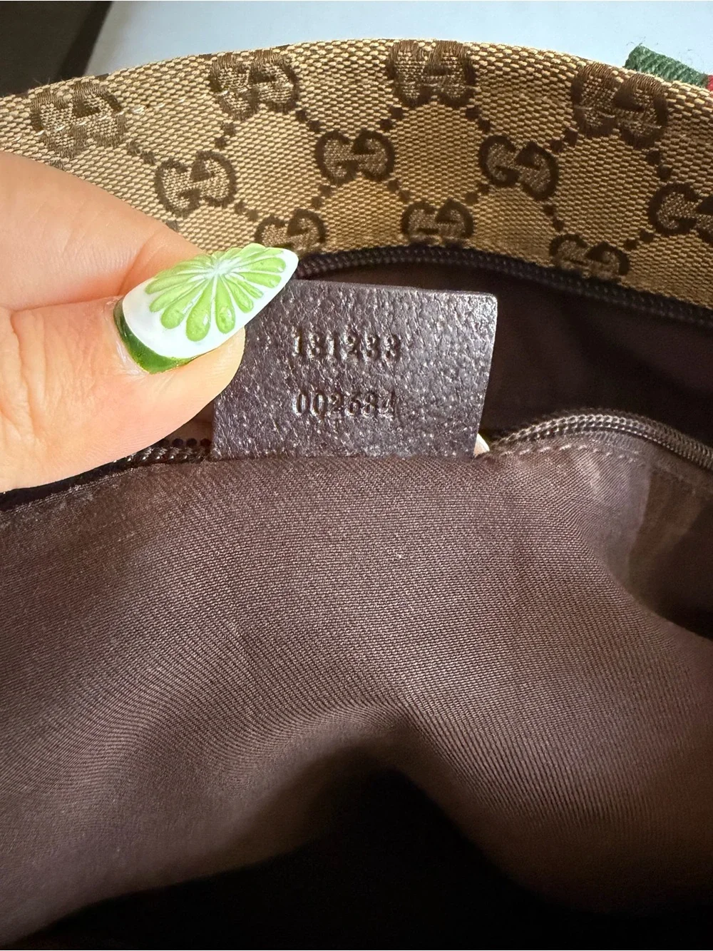 Gucci Black Hoodie with Yellow Green White Logo & Beige GG Tote